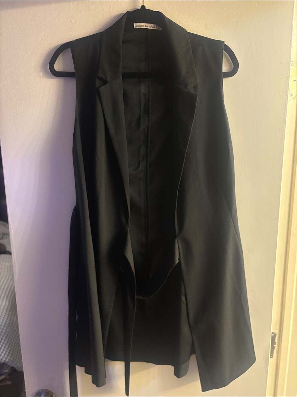 Abercrombie & Fitch Black Sleeveless Blazer Vest